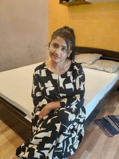 female Call Girls in Delhi